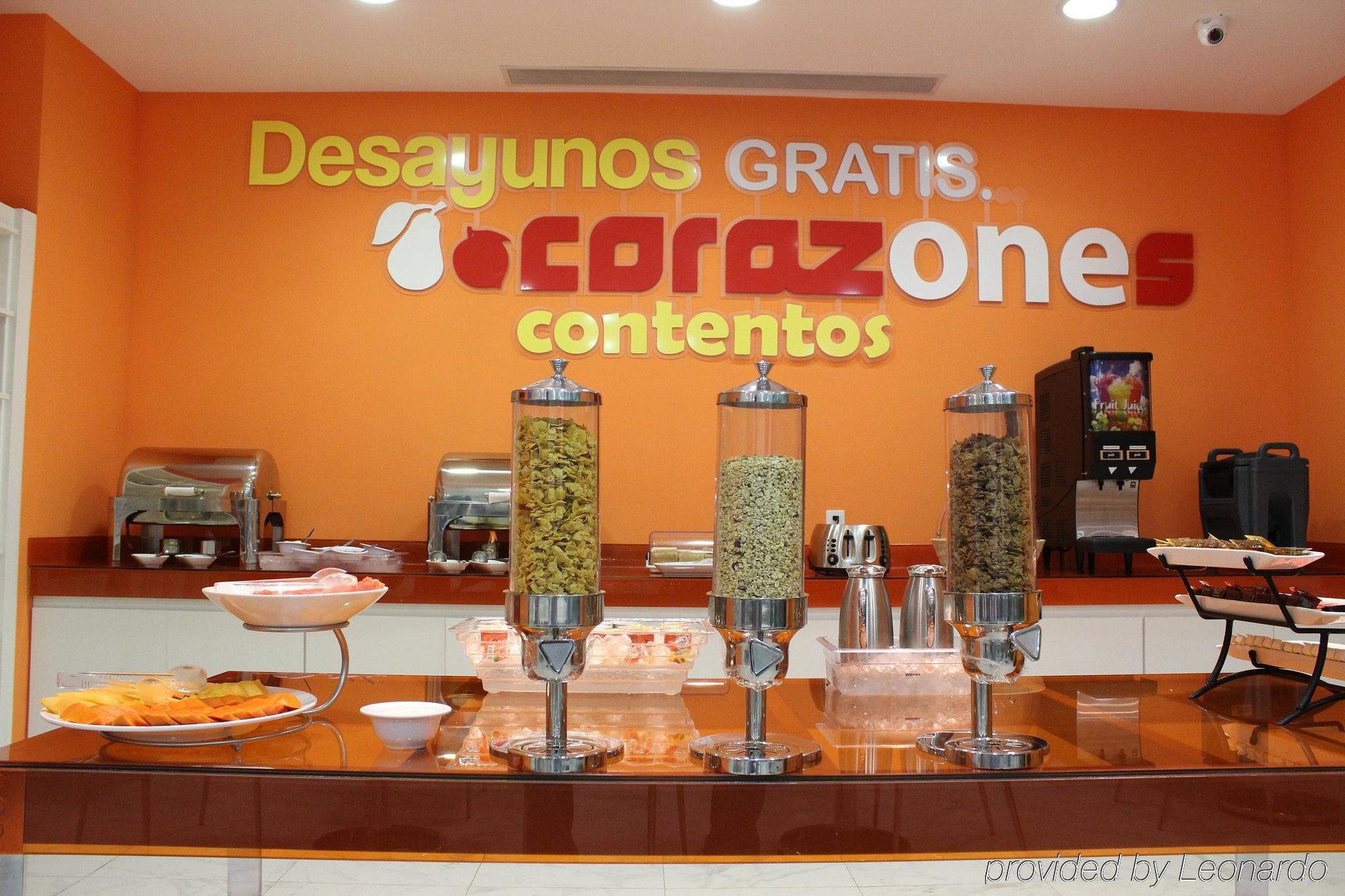 Hotel One Guadalajara Tapatio Tlaquepaque Ristorante foto